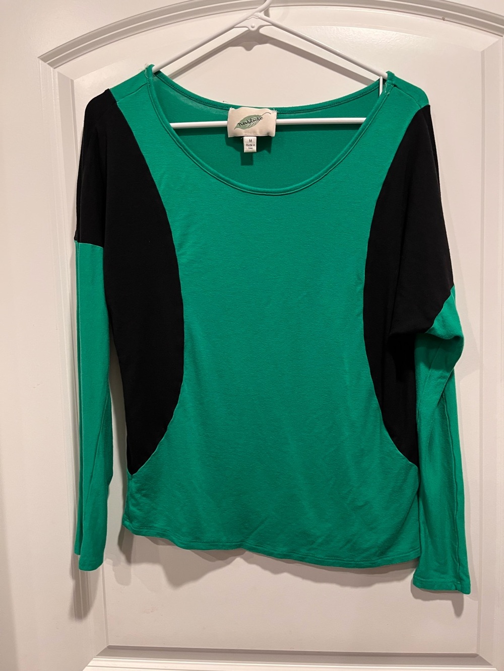 Nurture by Lamaze Green and Black Long Sleeve Top